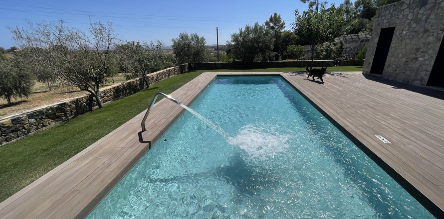 Finca i Sineu, Mallorca, Spanien 4 sovrum, 270 kvm. Nr. 193647