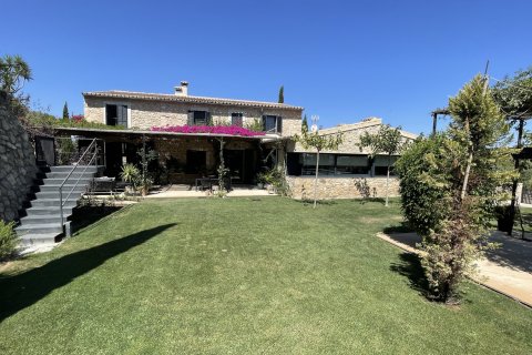 Finca för uthyrning i Sineu, Mallorca, Spanien 4 sovrum, 270 kvm. Nr. 193647 - foto 13