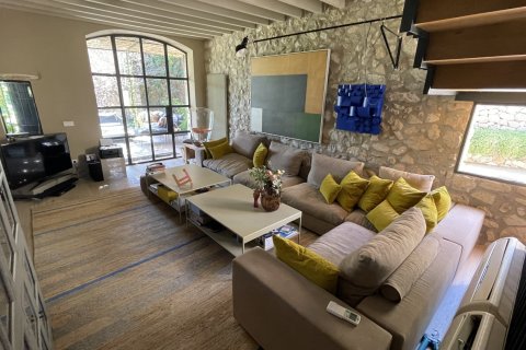 Finca för uthyrning i Sineu, Mallorca, Spanien 4 sovrum, 270 kvm. Nr. 193647 - foto 7
