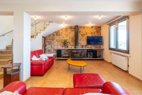 Willa w Tossa de Mar, Girona, Hiszpania 5 sypialni, 545 mkw. nr 176799 – zdjęcie 26