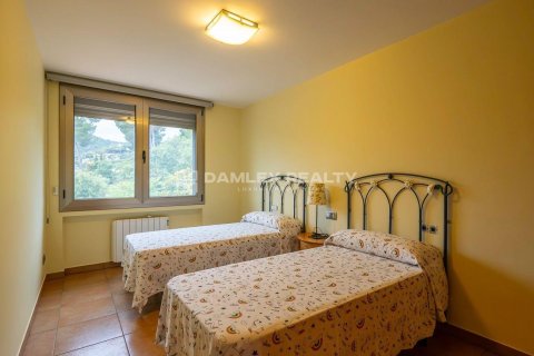 Willa w Tossa de Mar, Girona, Hiszpania 5 sypialni, 545 mkw. nr 176799 – zdjęcie 12