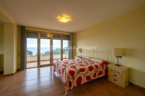 Willa w Tossa de Mar, Girona, Hiszpania 5 sypialni, 545 mkw. nr 176799 – zdjęcie 20