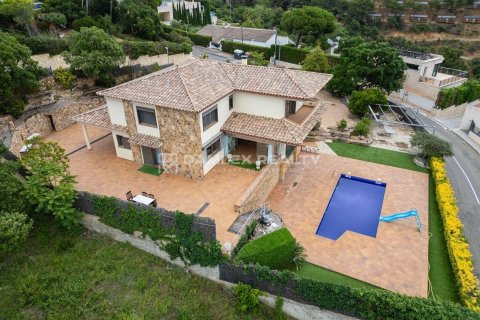Willa w Tossa de Mar, Girona, Hiszpania 5 sypialni, 545 mkw. nr 176799 – zdjęcie 3