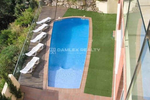 Dom w Lloret de Mar, Girona, Hiszpania 4 sypialnie, 300 mkw. nr 176955 – zdjęcie 4