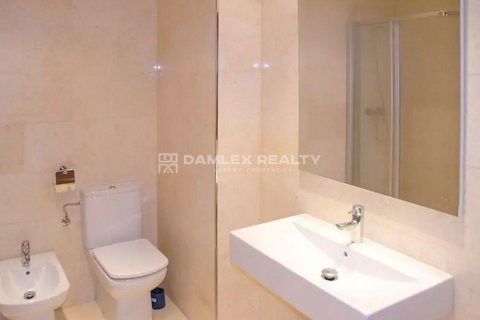 Dom w Lloret de Mar, Girona, Hiszpania 4 sypialnie, 300 mkw. nr 176955 – zdjęcie 12