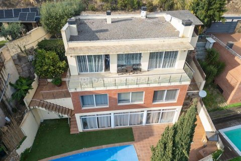 Dom w Lloret de Mar, Girona, Hiszpania 4 sypialnie, 300 mkw. nr 176955 – zdjęcie 26