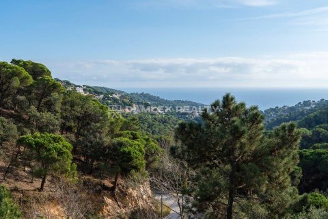 Dom w Lloret de Mar, Girona, Hiszpania 4 sypialnie, 300 mkw. nr 176955 – zdjęcie 24