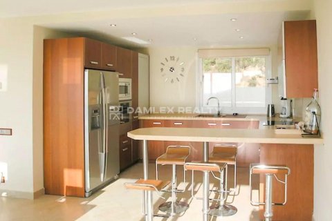Dom w Lloret de Mar, Girona, Hiszpania 4 sypialnie, 300 mkw. nr 176955 – zdjęcie 8