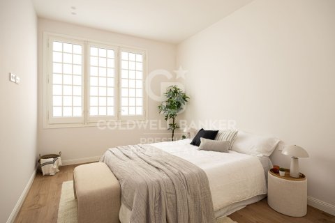 Apartamento en venta en Barcelona, España 3 dormitorios, 124 m2 No. 160444 - foto 15
