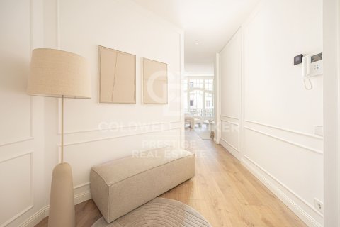 Apartamento en venta en Barcelona, España 3 dormitorios, 124 m2 No. 160444 - foto 10