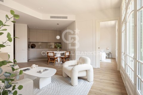 Apartamento en venta en Barcelona, España 3 dormitorios, 124 m2 No. 160444 - foto 8