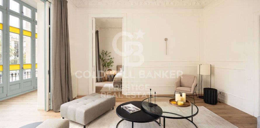 Apartment in Barcelona, Spain 3 bedrooms, 196 sq.m. No. 160443