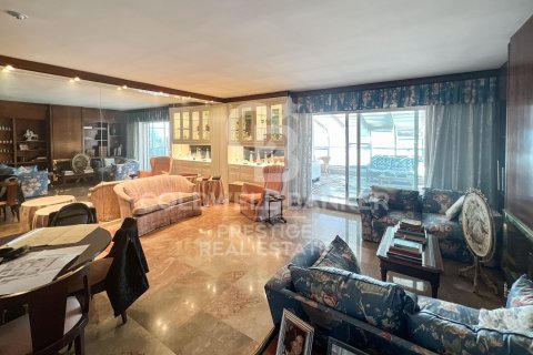 Kattohuoneisto myytävänä Barcelona, Espanja, 4 makuuhuonetta, 233 m2 No. 160445 - kuva 5