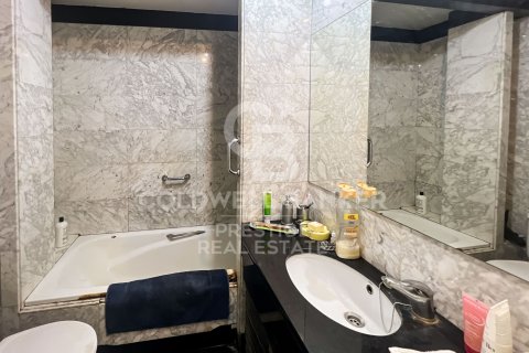 Kattohuoneisto myytävänä Barcelona, Espanja, 4 makuuhuonetta, 233 m2 No. 160445 - kuva 11