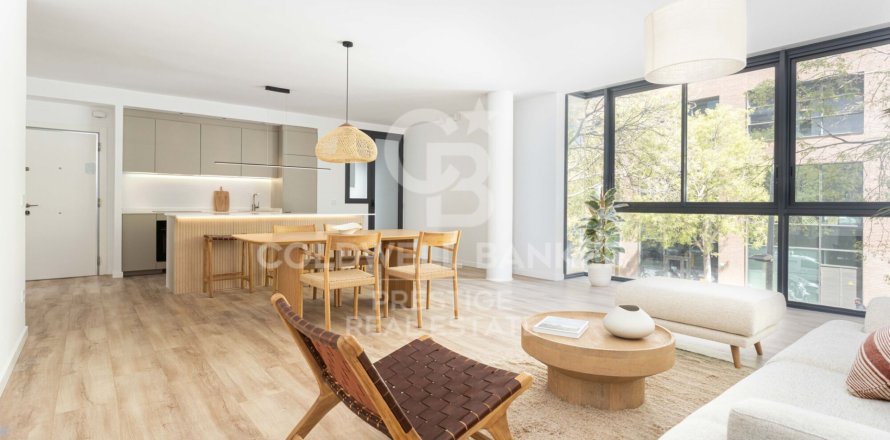 Lägenhet i Barcelona, Spanien 3 sovrum, 162 kvm. Nr. 160440