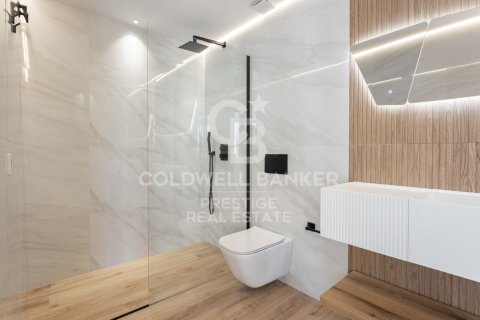 Lägenhet till salu i Barcelona, Spanien 3 sovrum, 162 kvm. Nr. 160440 - foto 19