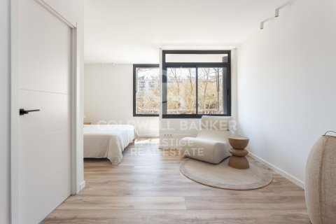 Lägenhet till salu i Barcelona, Spanien 3 sovrum, 162 kvm. Nr. 160440 - foto 16