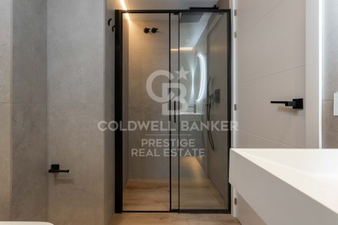 Lägenhet till salu i Barcelona, Spanien 3 sovrum, 162 kvm. Nr. 160440 - foto 27