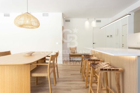 Lägenhet till salu i Barcelona, Spanien 3 sovrum, 162 kvm. Nr. 160440 - foto 10