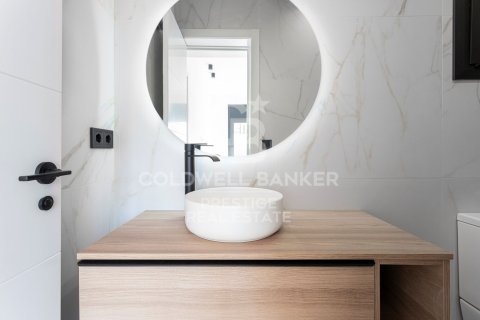 Wohnung zum Verkauf in Barcelona, Spanien 4 Schlafzimmer, 150 m2 Nr. 160441 - Foto 16