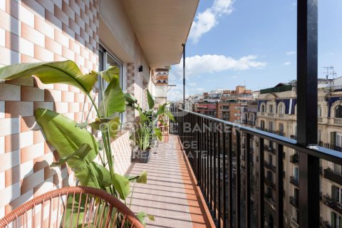 Wohnung zum Verkauf in Barcelona, Spanien 4 Schlafzimmer, 150 m2 Nr. 160441 - Foto 4