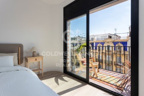 Wohnung zum Verkauf in Barcelona, Spanien 4 Schlafzimmer, 150 m2 Nr. 160441 - Foto 2