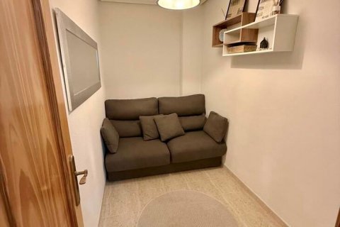 Bungalow for sale in Gran Alacant, Alicante, Spain 2 bedrooms, No. 190222 - photo 6