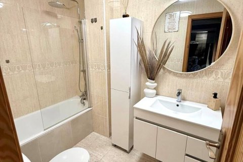 Bungalow for sale in Gran Alacant, Alicante, Spain 2 bedrooms, No. 190222 - photo 18