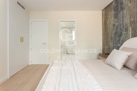 Apartment for sale in Barcelona, Spain 5 bedrooms, 197 sq.m. No. 159040 - photo 25
