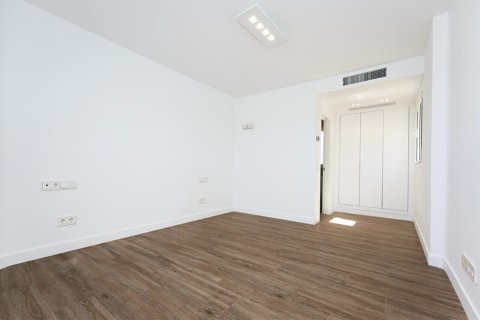 Villa en venta en Santa Ponsa, Mallorca, España 3 dormitorios, 216 m2 No. 148165 - foto 29