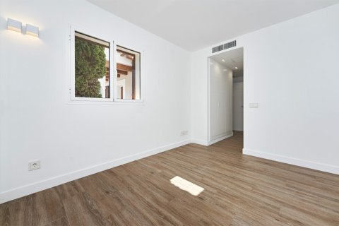 Villa en venta en Santa Ponsa, Mallorca, España 3 dormitorios, 216 m2 No. 148165 - foto 18