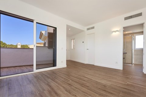 Villa en venta en Santa Ponsa, Mallorca, España 3 dormitorios, 216 m2 No. 148165 - foto 15