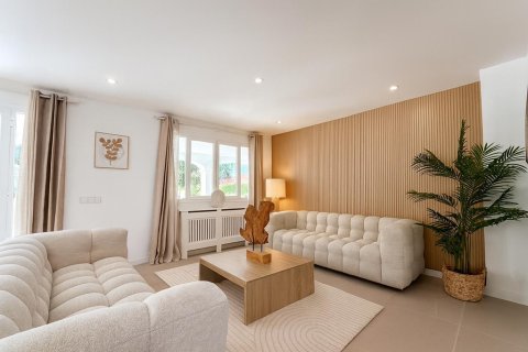 Villa en venta en Santa Ponsa, Mallorca, España 4 dormitorios, 229 m2 No. 148163 - foto 7