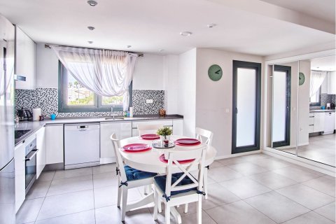 Wohnung zum Verkauf in Alicante, Spanien 2 Schlafzimmer, 85 m2 Nr. 140330 - Foto 4