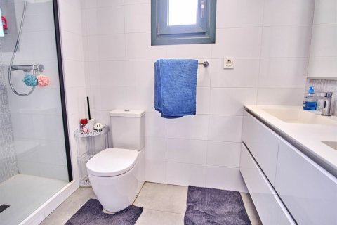 Wohnung zum Verkauf in Alicante, Spanien 2 Schlafzimmer, 85 m2 Nr. 140330 - Foto 15