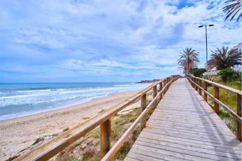 Wohnung zum Verkauf in Alicante, Spanien 2 Schlafzimmer, 85 m2 Nr. 140330 - Foto 25