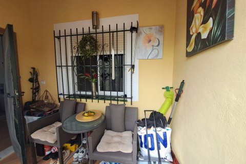 Kaupunkipientalo myytävänä Alicante, Espanja, 3 makuuhuonetta, 85 m2 No. 140329 - kuva 7