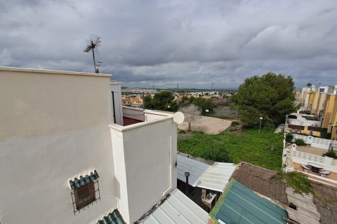 Kaupunkipientalo myytävänä Alicante, Espanja, 3 makuuhuonetta, 85 m2 No. 140329 - kuva 28