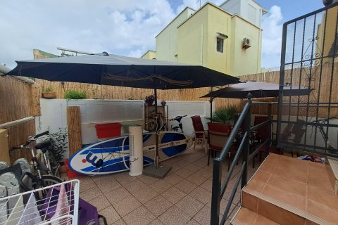 Kaupunkipientalo myytävänä Alicante, Espanja, 3 makuuhuonetta, 85 m2 No. 140329 - kuva 13