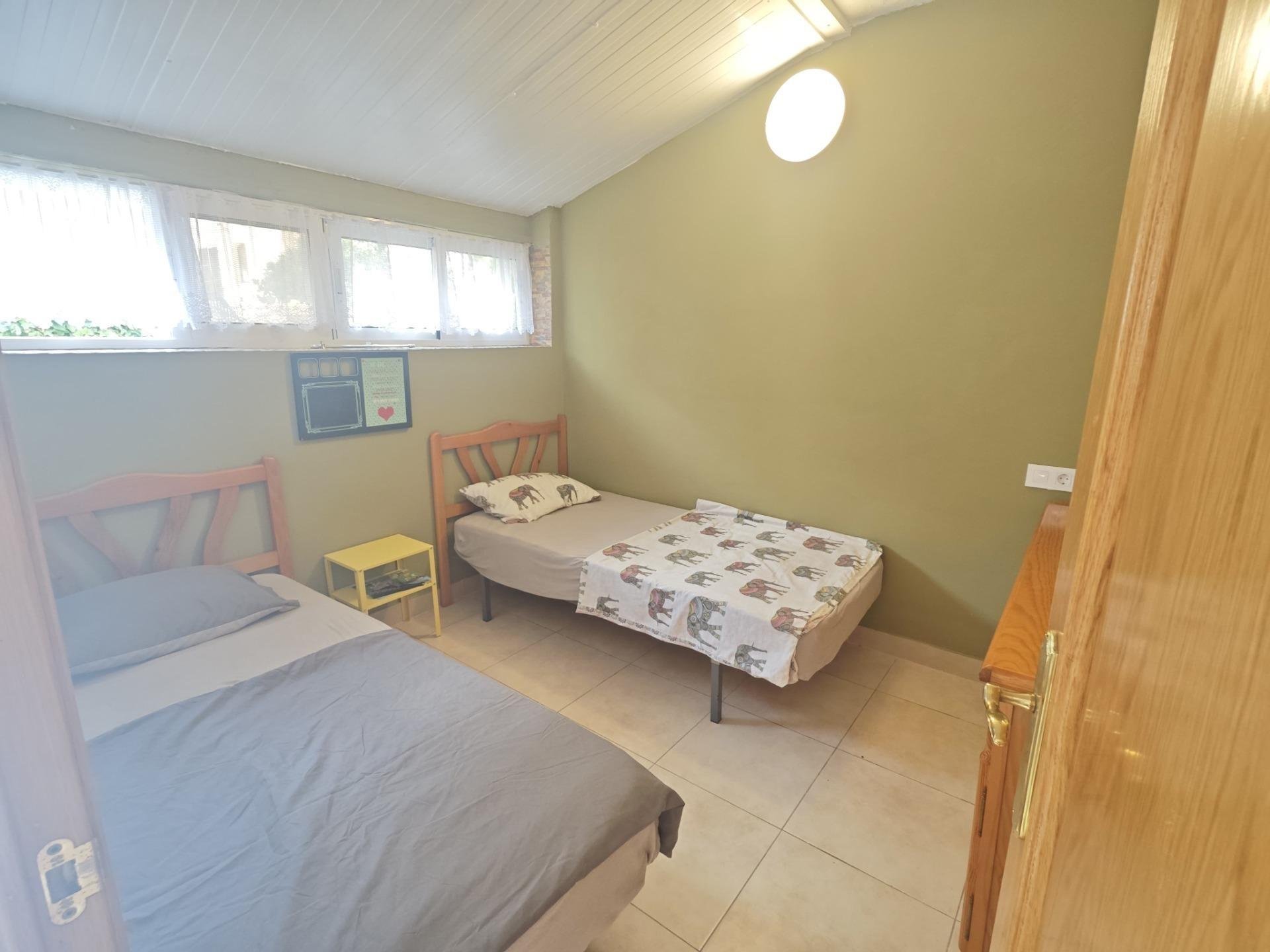 Bungalow in Torrevieja, Alicante, Spain 2 bedrooms, 43 sq.m. No. 184314