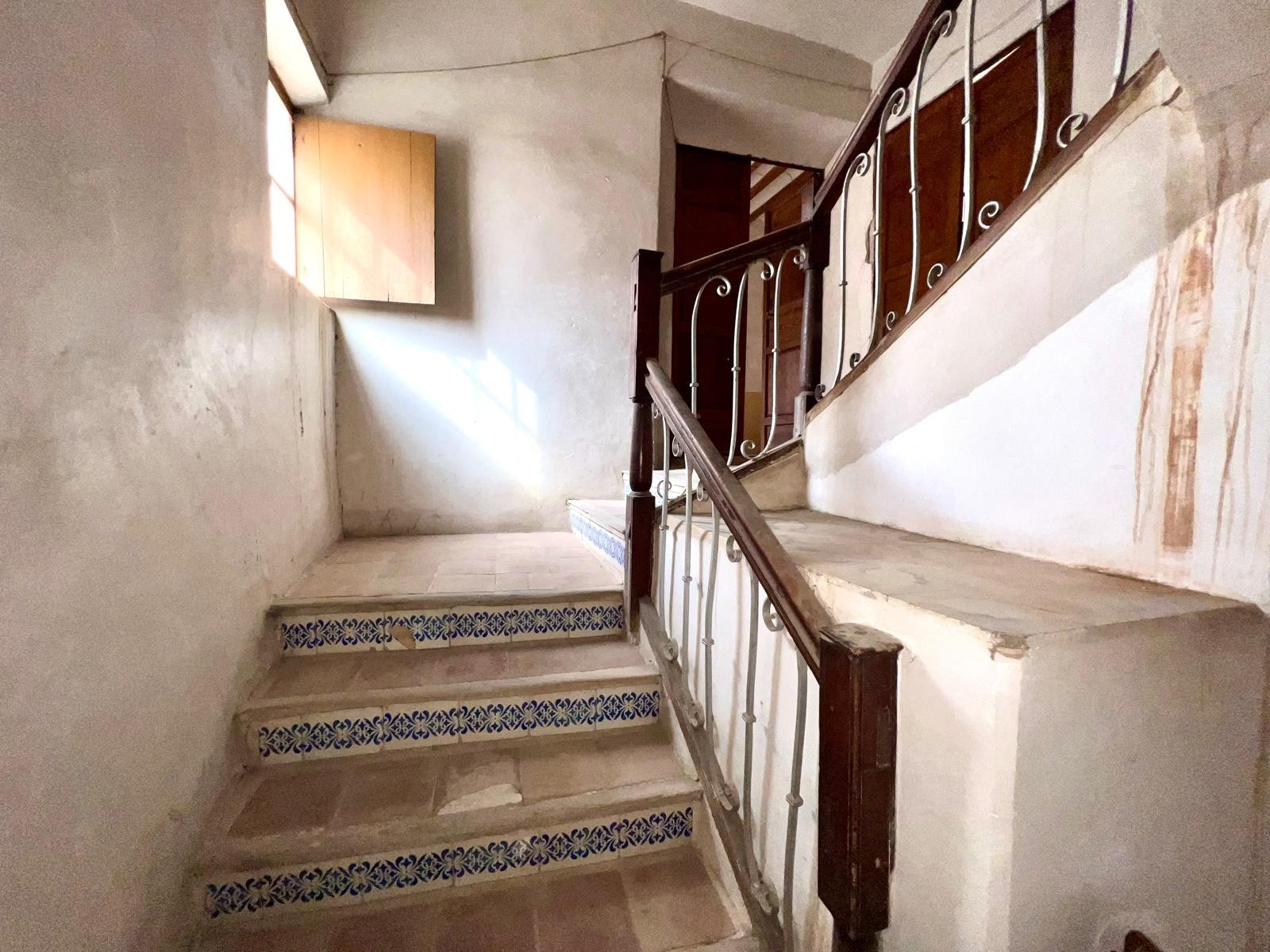 Townhouse in Pinoso, Alicante, Spain 8 bedrooms, 380 sq.m. No. 184408