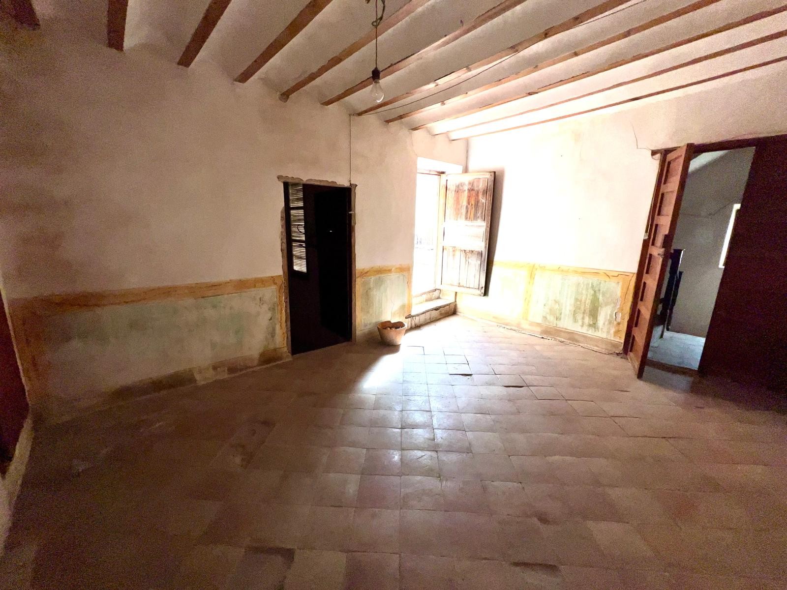 Townhouse in Pinoso, Alicante, Spain 8 bedrooms, 380 sq.m. No. 184408