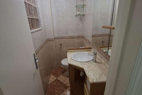 Apartment for sale in Torrevieja, Alicante, Spain 3 bedrooms, 91 sq.m. No. 184315 - photo 7