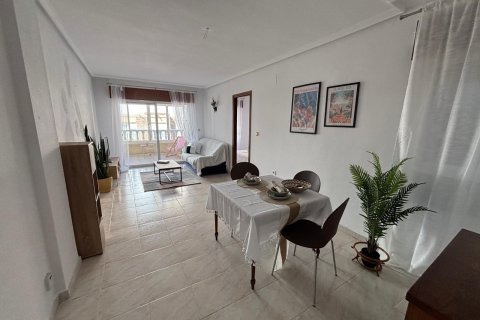 Appartamento in vendita a Torrevieja, Alicante, Spagna 3 camere da letto, 95 mq. N° 184311 - foto 6