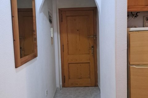 Apartment for sale in Torrevieja, Alicante, Spain 2 bedrooms, 68 sq.m. No. 184310 - photo 10