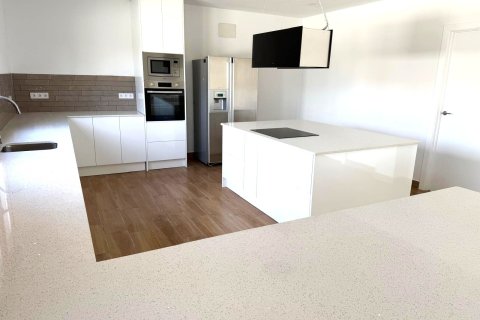 Apartment for sale in Los Urrutias, Murcia, Spain 3 bedrooms,  No. 167885 - photo 3