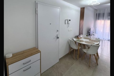 Apartment for sale in Torrevieja, Alicante, Spain 1 bedroom, 75 sq.m. No. 166182 - photo 21