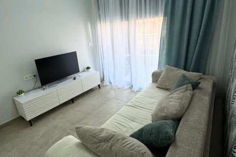 Apartment for sale in Torrevieja, Alicante, Spain 1 bedroom, 75 sq.m. No. 166182 - photo 7