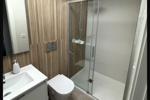 Apartment for sale in Torrevieja, Alicante, Spain 1 bedroom, 75 sq.m. No. 166182 - photo 17