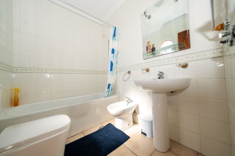 Villa till salu i Playa Flamenca II, Alicante, Spanien 97 kvm. Nr. 166181 - foto 18